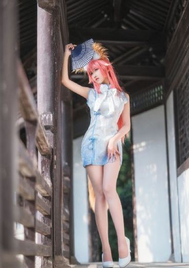 妻子的邻居