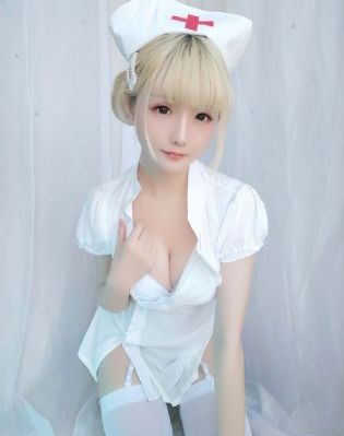 卫老日晕了淑蓉第八章浅草