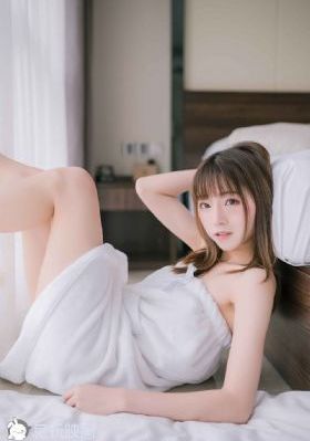 商务旅行戴绿帽子的女老板