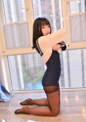 全知干预视角